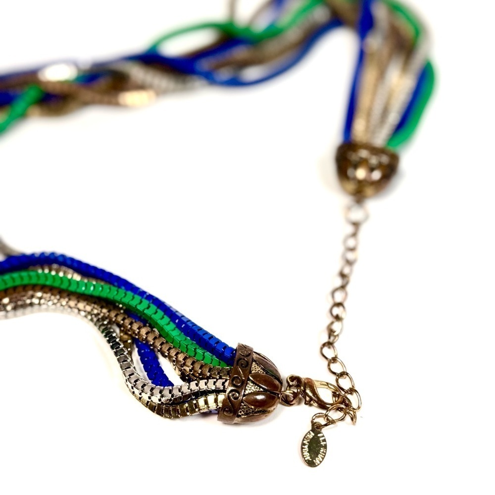 Ali Khan New York Necklace - Picture 3 of 3